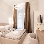 A20 - Boutique Location, By Bqa Daire