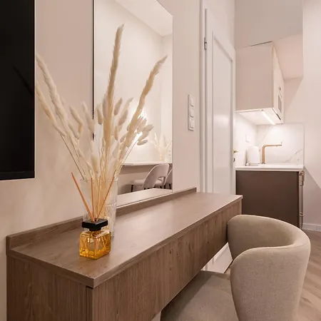 A20 - Boutique Location, By Bqa Apartment