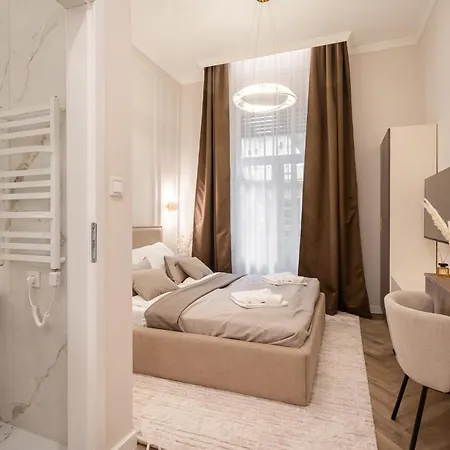 A20 - Boutique Location, By Bqa شقة بودابست