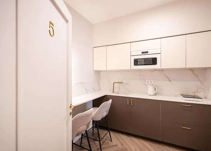 A20 - Boutique Location, By Bqa